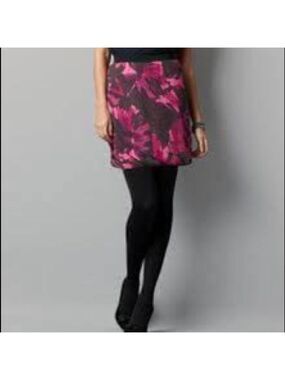 LOFT Magenta Floral Bubble Skirt